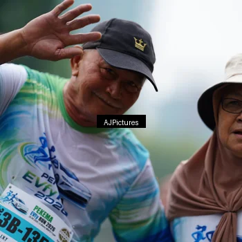 Runner Photo 7340679