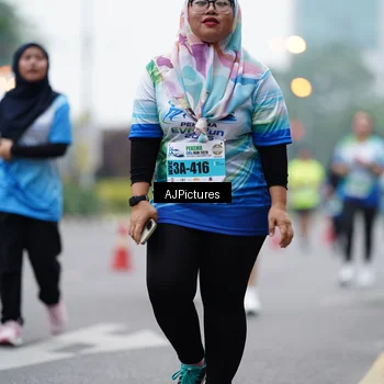 Runner Photo 7340682