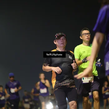 Runner Photo 7340684