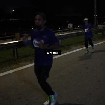 Runner Photo 7340687