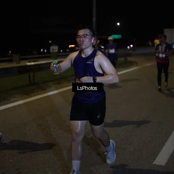 Runner Photo 7340697