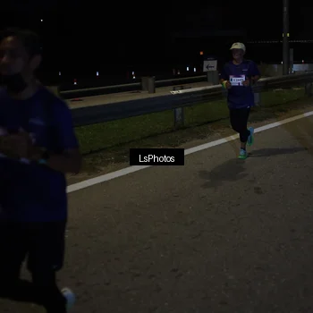 Runner Photo 7340703