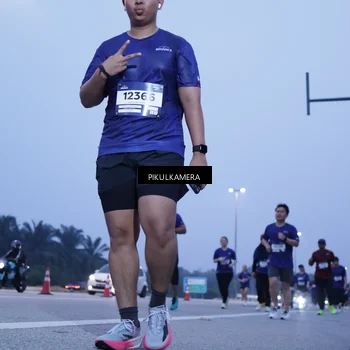 Runner Photo 7340720
