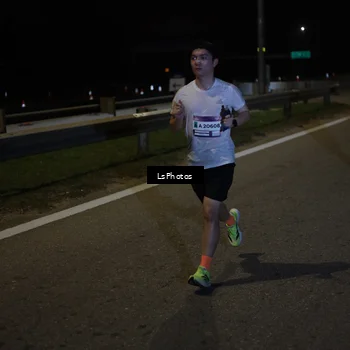 Runner Photo 7340732