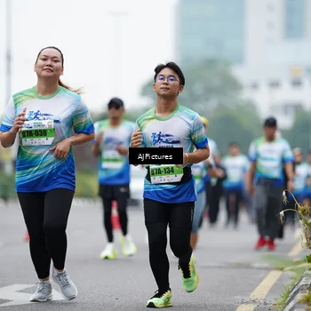 Runner Photo 7340738