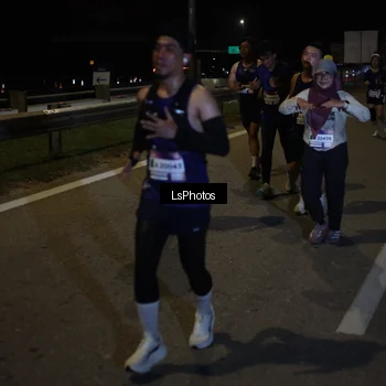 Runner Photo 7340770