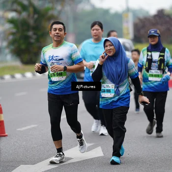 Runner Photo 7340775