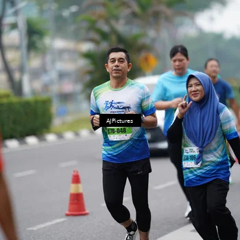 Runner Photo 7340779