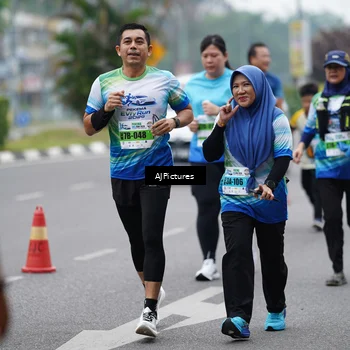 Runner Photo 7340780