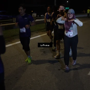 Runner Photo 7340785