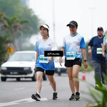 Runner Photo 7340794