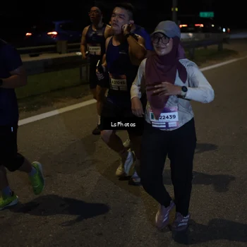 Runner Photo 7340800