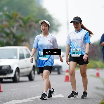 Runner Photo 7340801