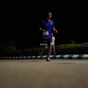 Runner Photo 7340813