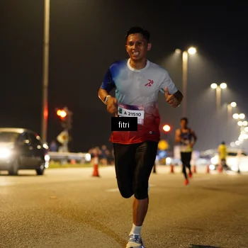 Runner Photo 7340835