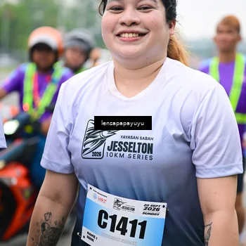 Runner Photo 7340840