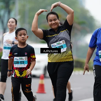Runner Photo 7340844