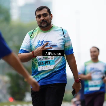 Runner Photo 7340847