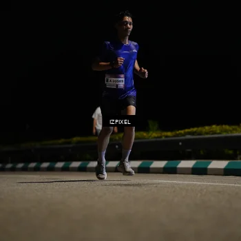 Runner Photo 7340850