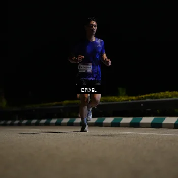 Runner Photo 7340861