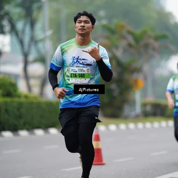Runner Photo 7340865