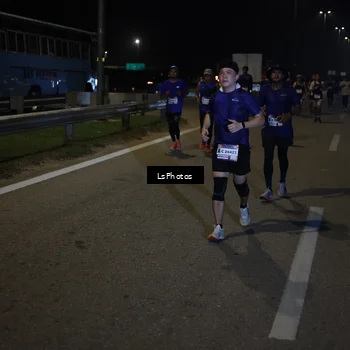 Runner Photo 7340871