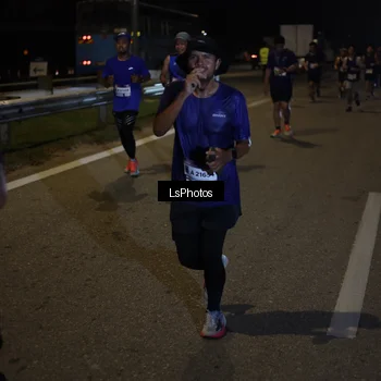 Runner Photo 7340874