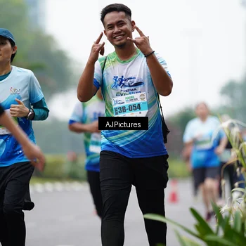 Runner Photo 7340883