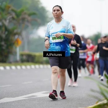 Runner Photo 7340886