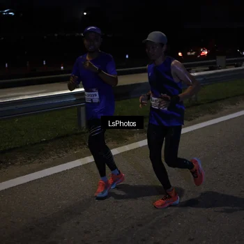 Runner Photo 7340892