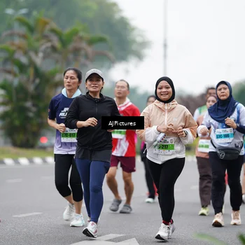 Runner Photo 7340897