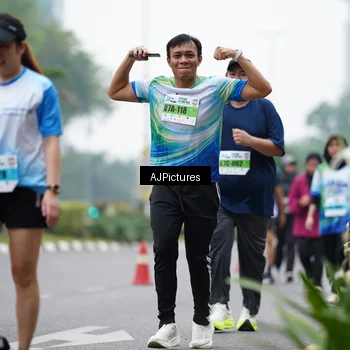 Runner Photo 7340905