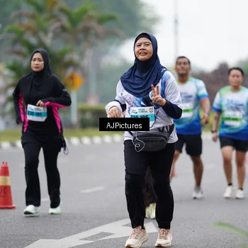 Runner Photo 7340906