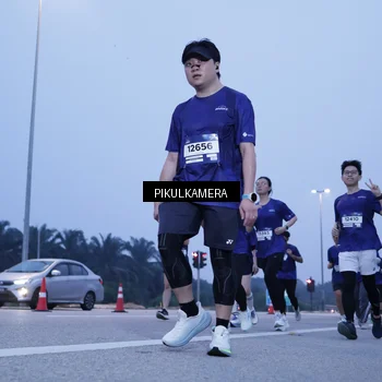 Runner Photo 7340907