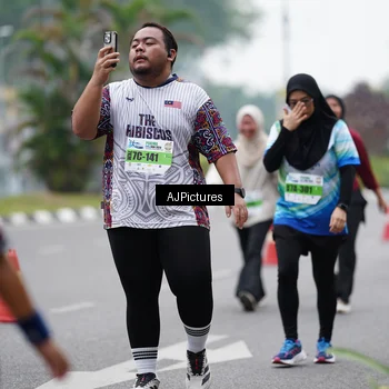 Runner Photo 7340920