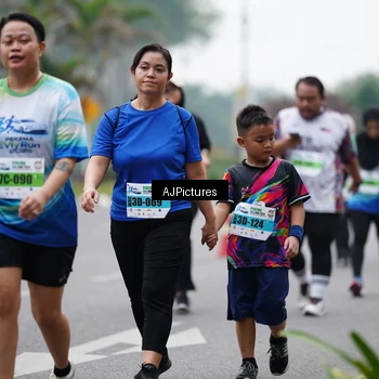 Runner Photo 7340922