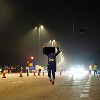 Runner Photo 7340928