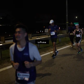 Runner Photo 7340932