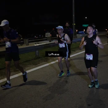 Runner Photo 7340942