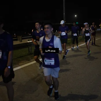 Runner Photo 7340943