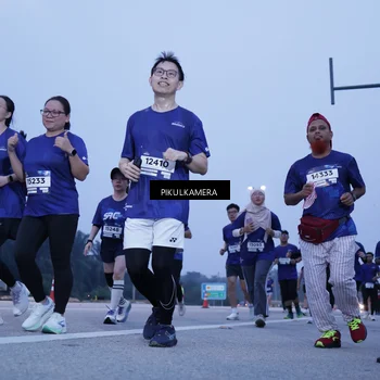 Runner Photo 7340955