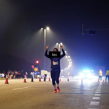 Runner Photo 7340961