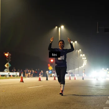 Runner Photo 7340968