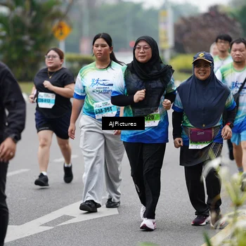 Runner Photo 7340979