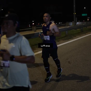Runner Photo 7340983