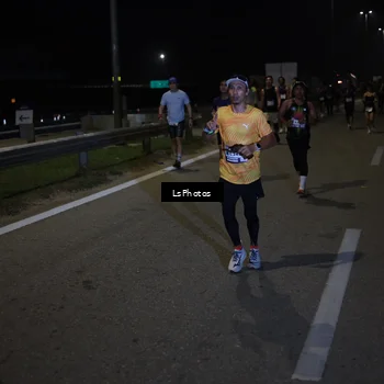 Runner Photo 7340986