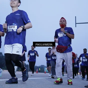 Runner Photo 7340992