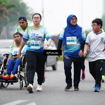 Runner Photo 7341001