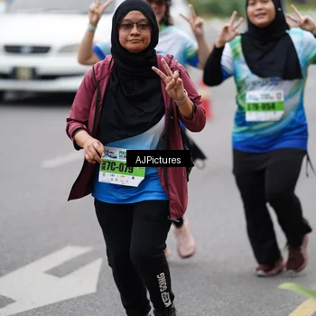 Runner Photo 7341033
