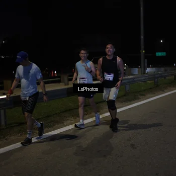 Runner Photo 7341046